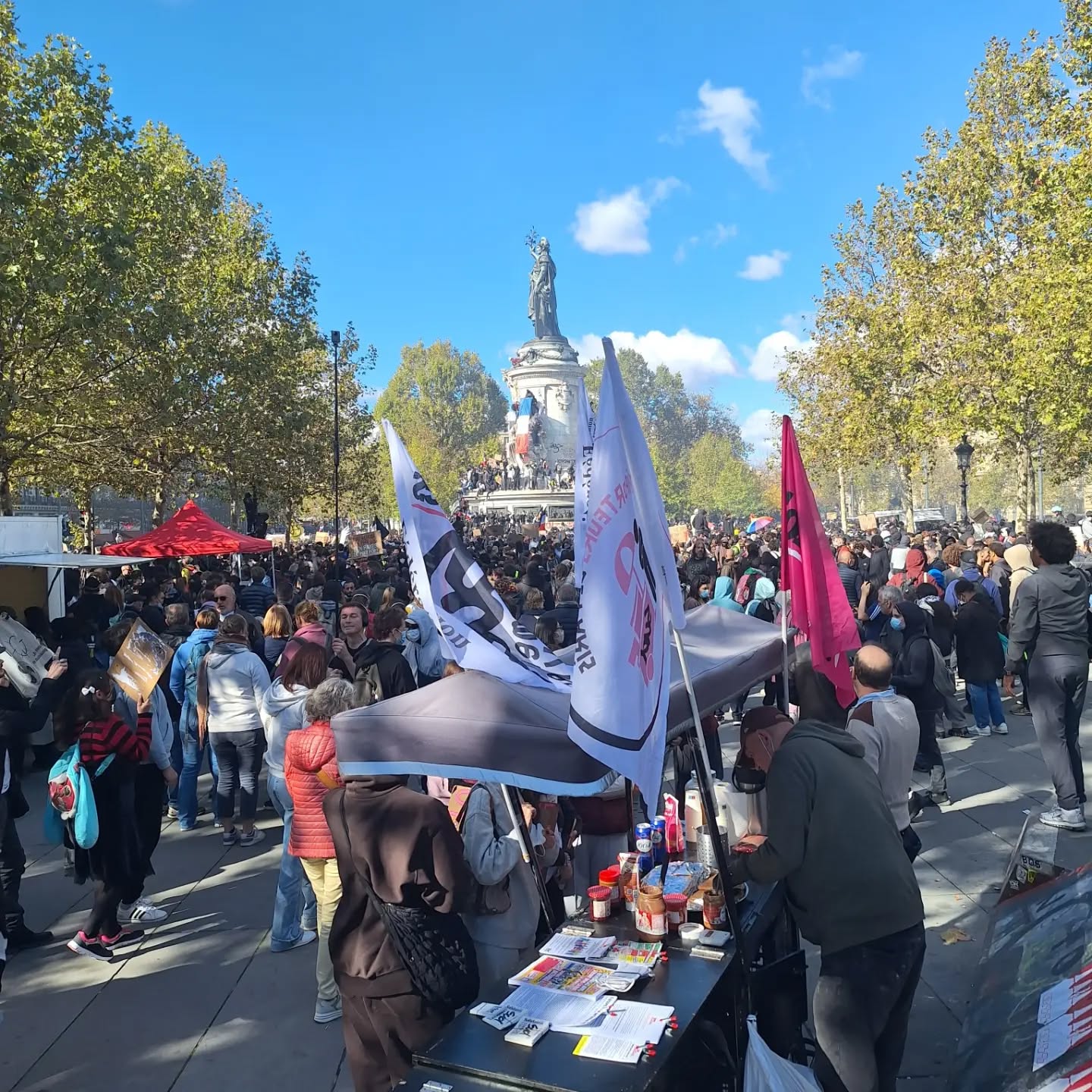 Caisse de solidarité Commerces et Services